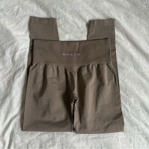 NVGTN Taupe Solid Seamless Leggings